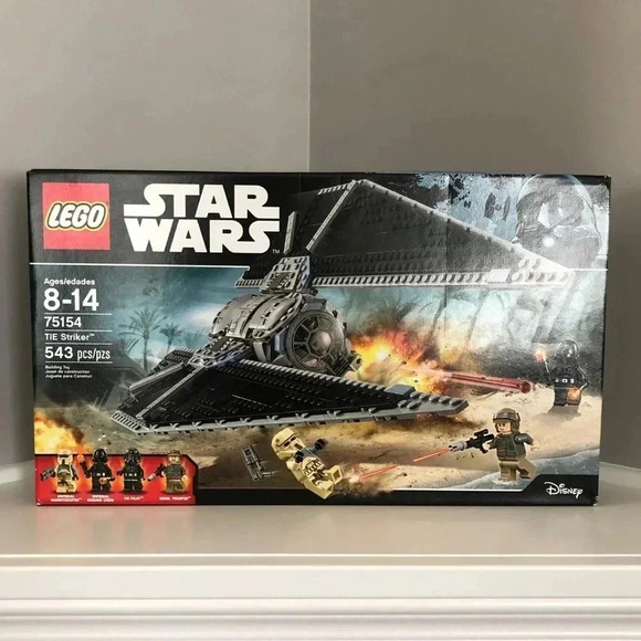 Lego Disney Star Wars TIE Striker  75154 Retired - Picture 1 of 9